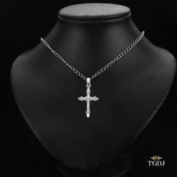 14K White Gold Religious Cross Pendant - Picture 2 of 4
